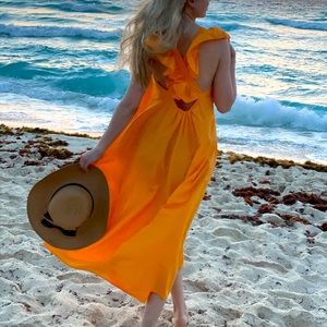 Maxi orange dress
